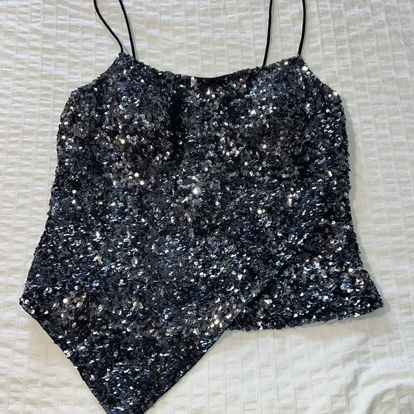 CACHE sequin top - Picture 2 of 14